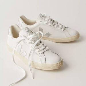 Veja Esplar Leather Sneaker Extra White/Silver sz 39EU/8US, 40EU/9US New in Box